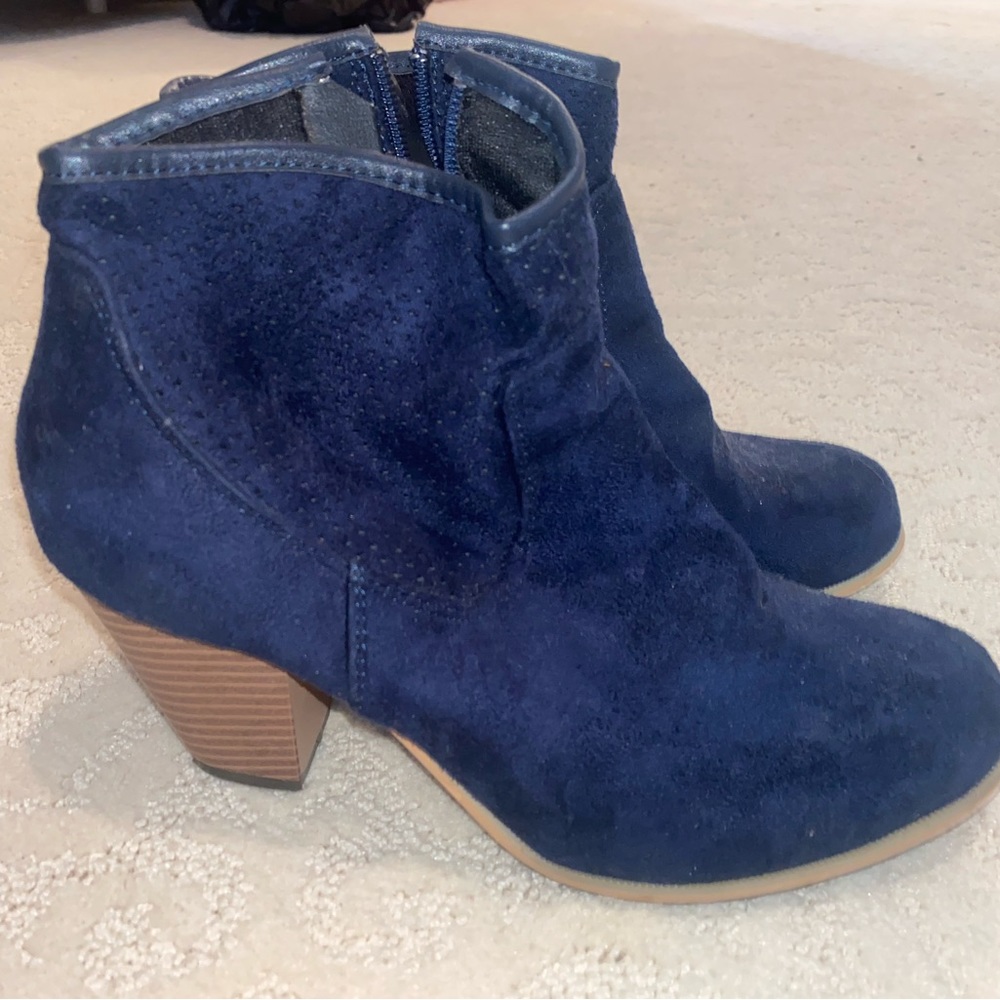 Navy booties
